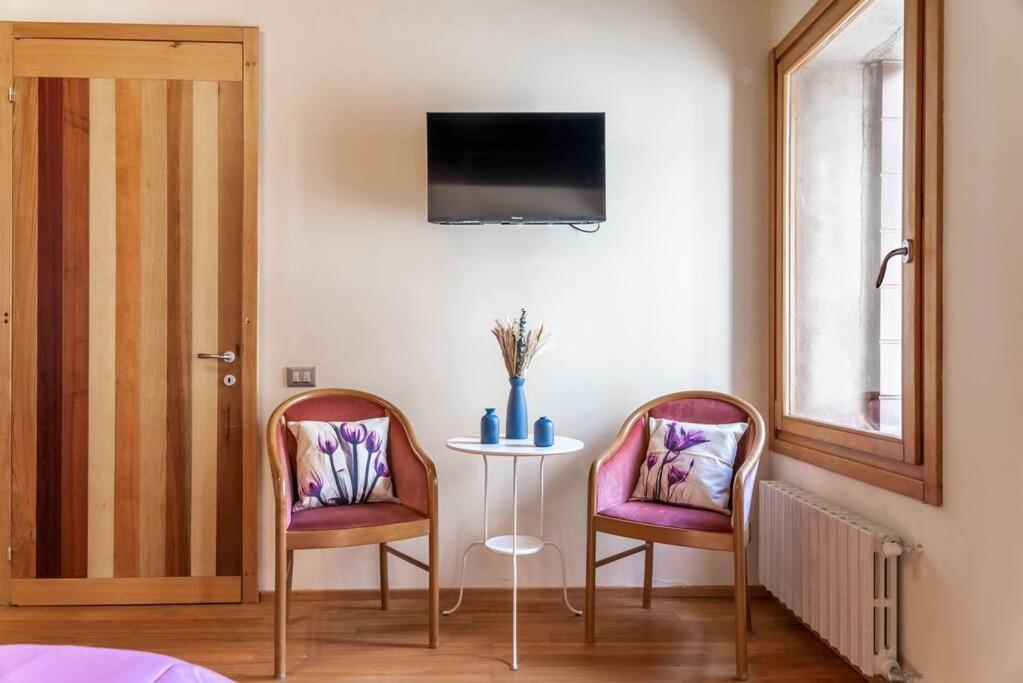 Apt With Amazing View - San Marco Venedig